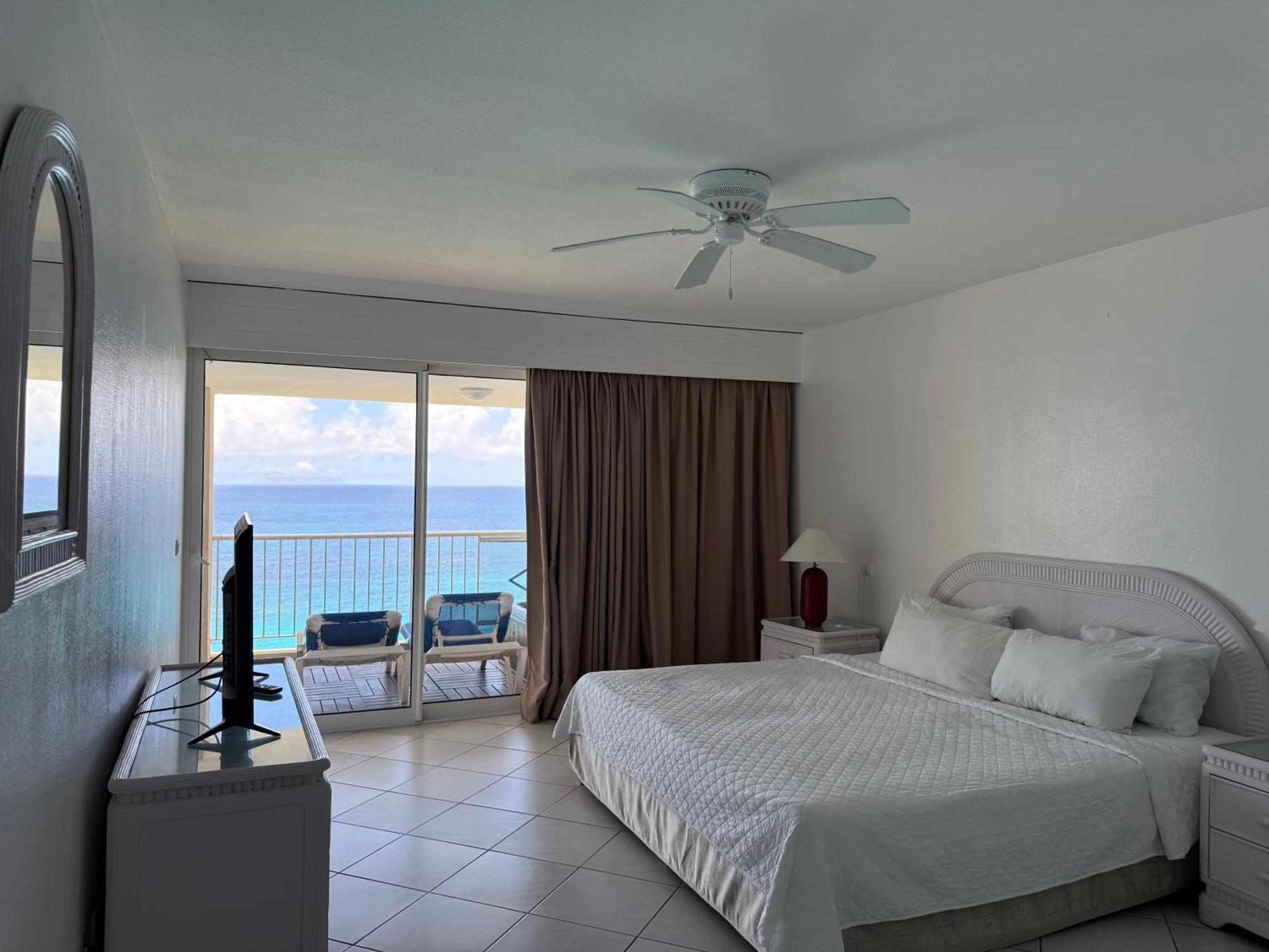 Sapphire Beach Club Resort Cupecoy  Exteriör bild
